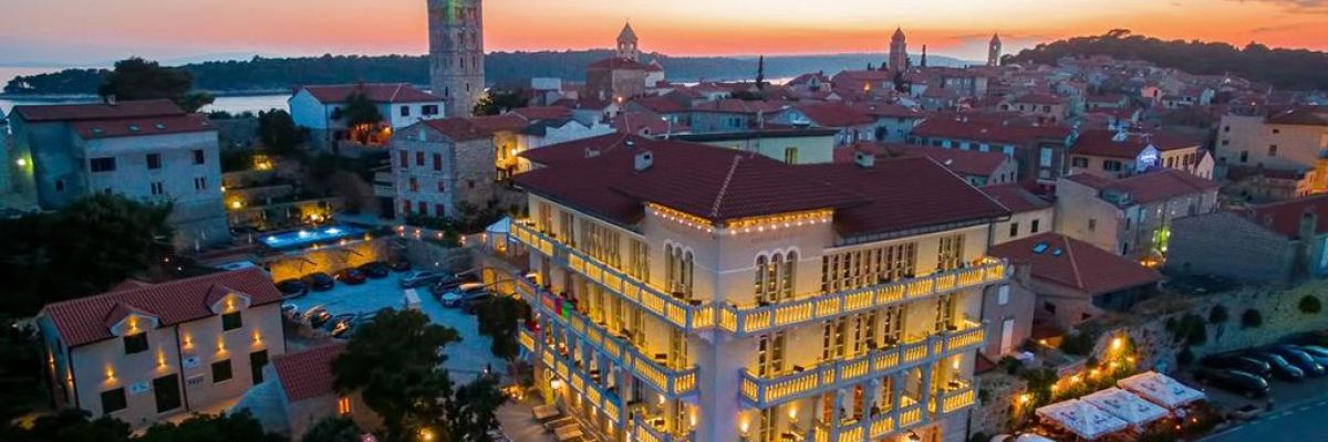 Hotel-Arbiana-Rab-2-Lokve-Quality-Windows