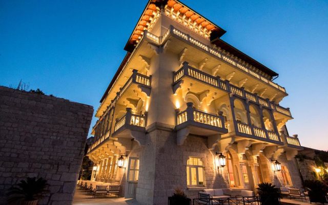 Hotel-Arbiana-Rab-3-Lokve-Quality-Windows