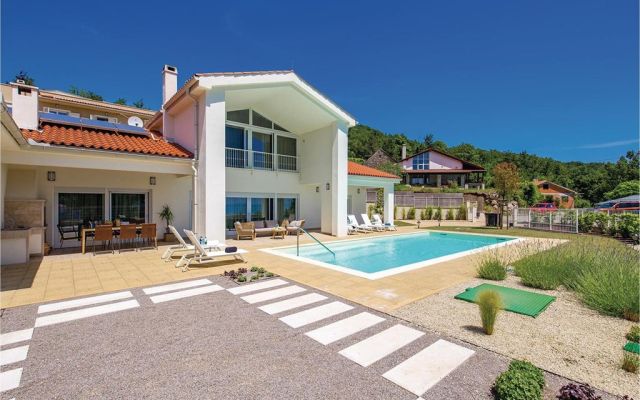 Ville-Opatija-5-Lokve-Quality-Windows-min